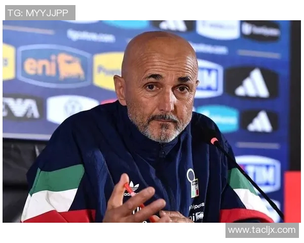 大牌足球明星频频背锅背后真相揭示球队困境与责任分担